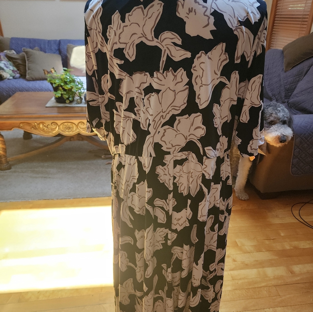 Torrid dress 2x white and black